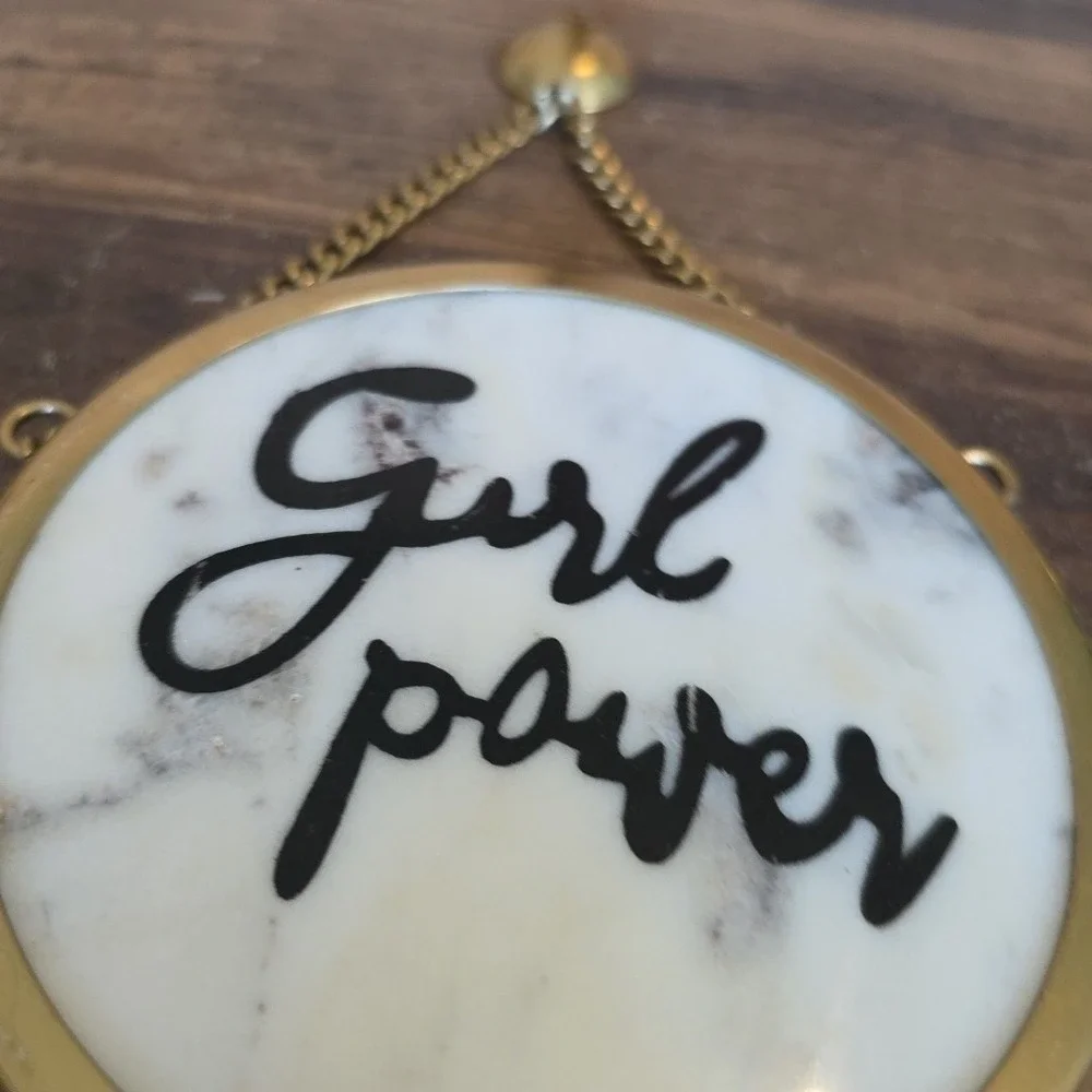 Girl Wall‎ Hanging Decor Girl Power Gold Trim White Marble Black Heavy Chain